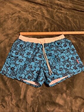 Men's aussieBum Swimwear Size Medium Blue & Black Floral Designed in Australia